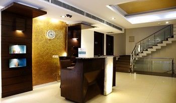 Fabhotel Oasis Dlf Phase 3 Ґурґаон Екстер'єр фото